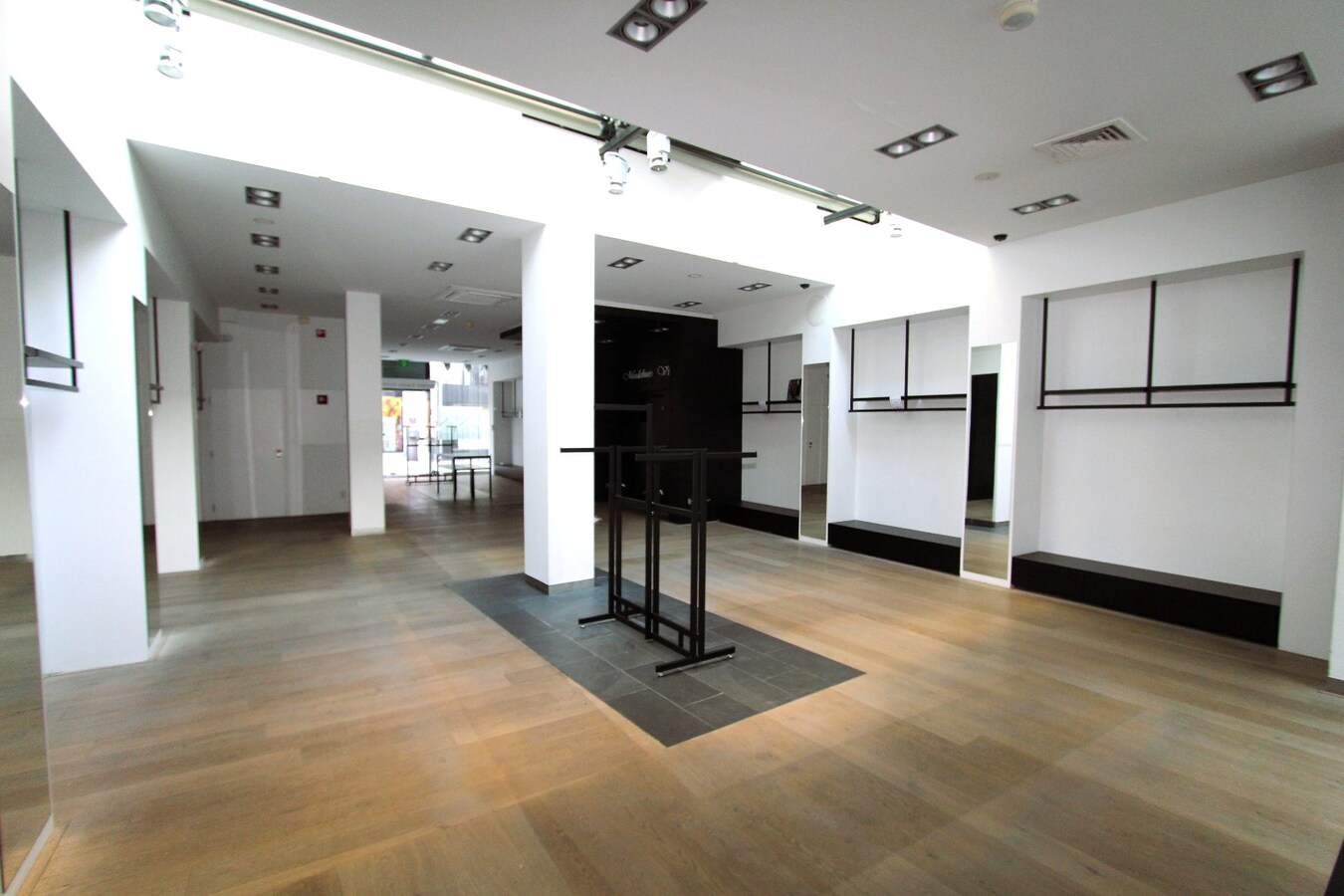 Te huur winkelruimte - Tongeren