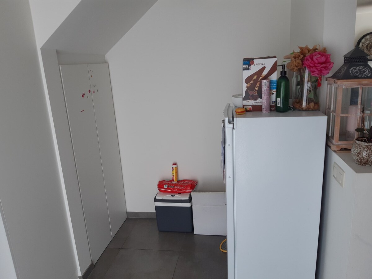 Half open (160 m²) met zonnepanelen ! 