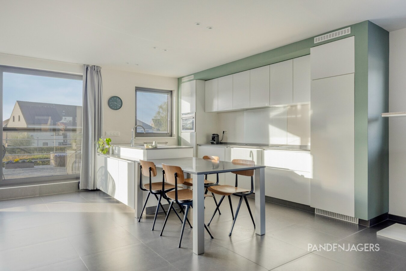 Moderne woning met praktijkruimte te Duffel 