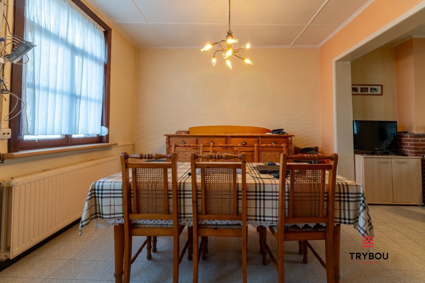 Te renoveren halfopen woning op ruim perceel van 1422m² in Brielen 