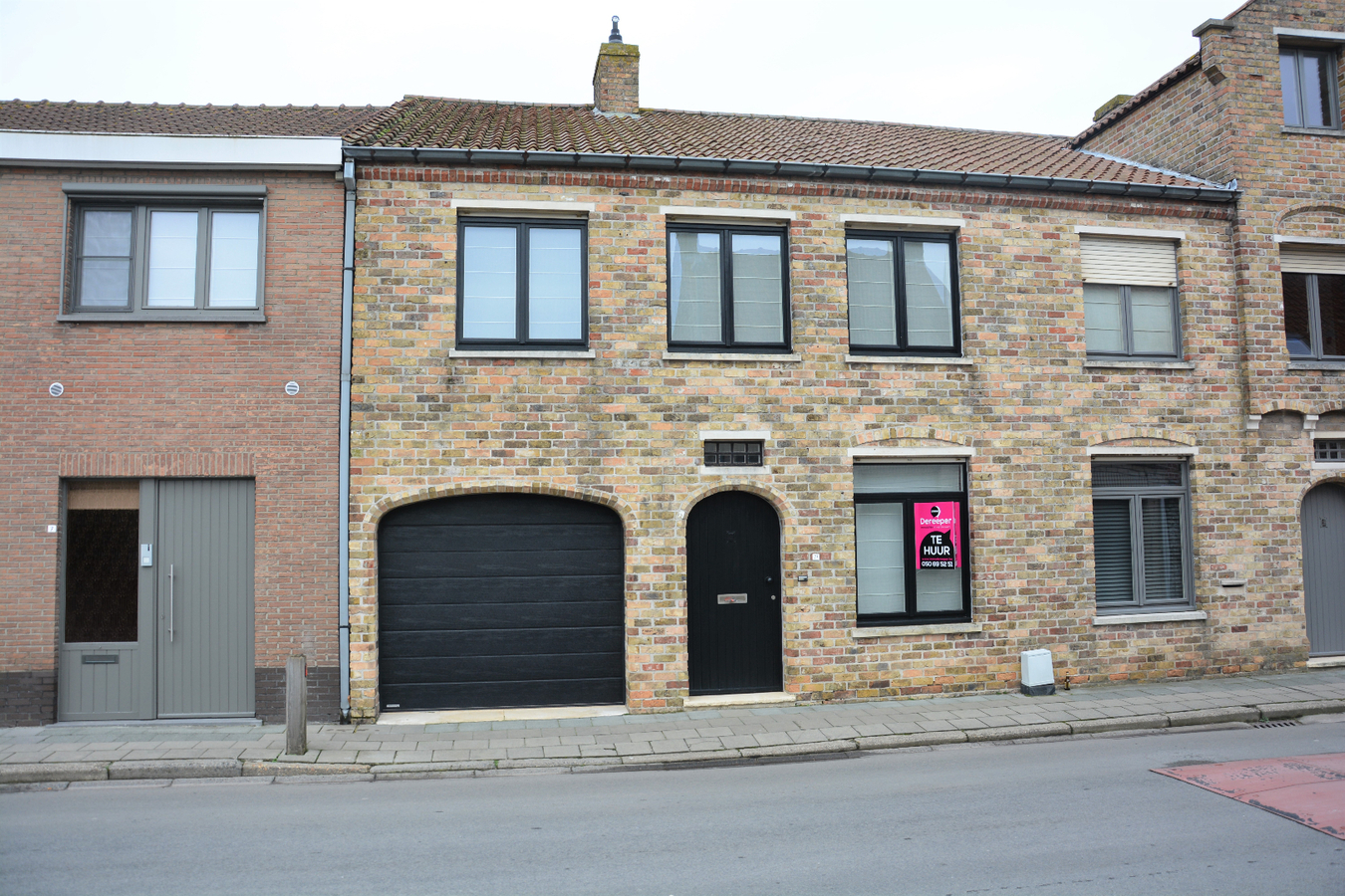 Charmante rijwoning nabij het dorp van Jabbeke 