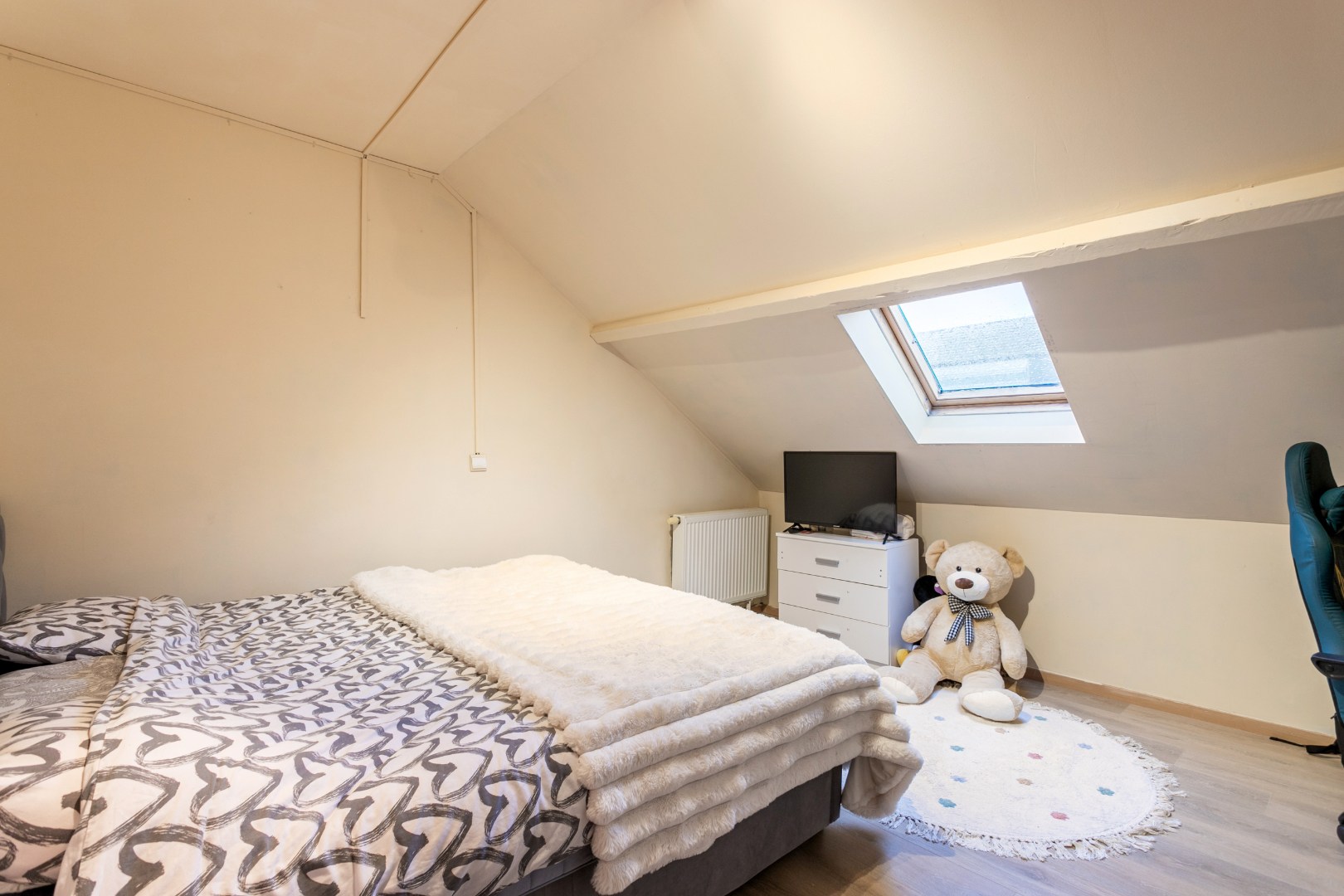 Instapklare woning met 3 slaapkamers, veranda en garagebox in Lembeek 