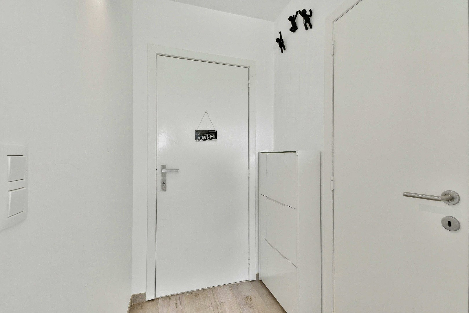 Appartement met zijdelings zeezicht en prachtig verzicht 
