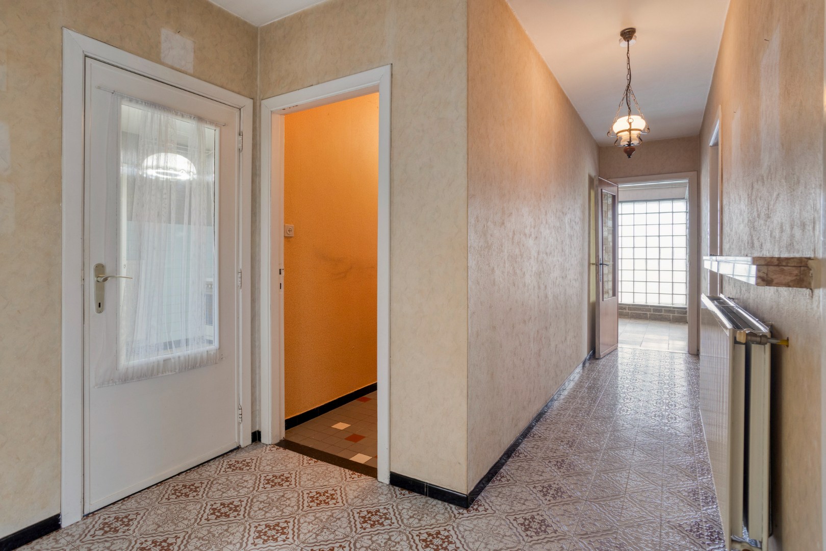 Te renoveren laagbouwwoning in een landelijke omgeving in Geel op een perceel van 16.050m² 