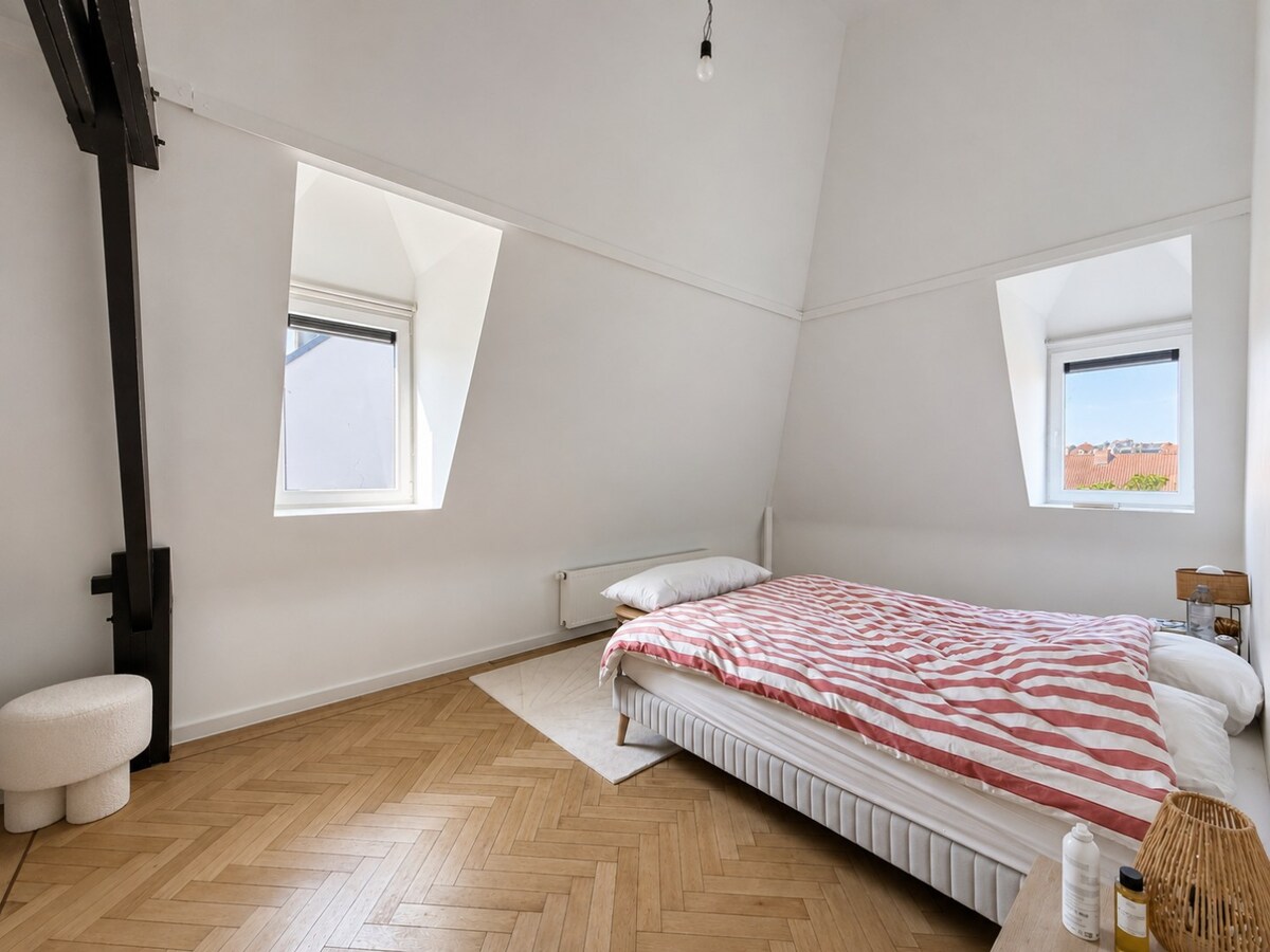 Magnifique appartement 2 chambres avec terrasse en bord de Quai ! 