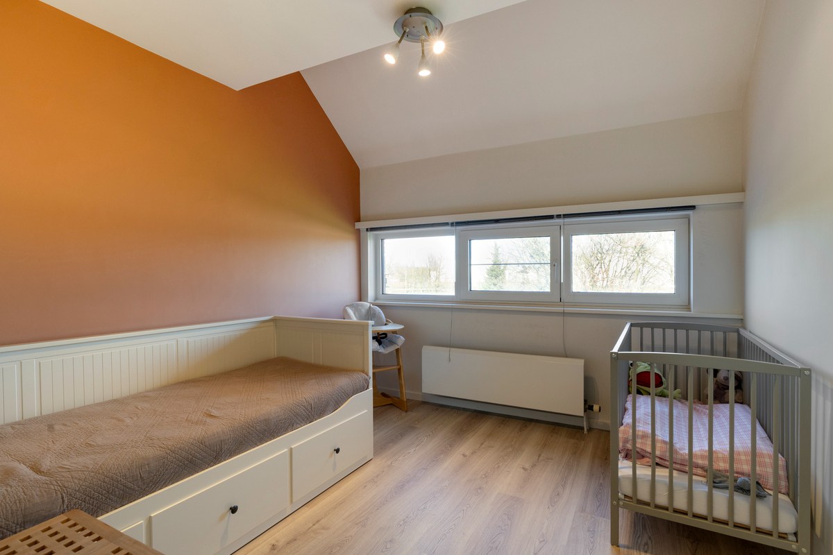 Instapklare half open bebouwing met 4 slaapkamers, tuin en terras in Herent op een perceel van 915m²! – EPC 100 kWh/m² - bewoonbare opp. 177 m² 