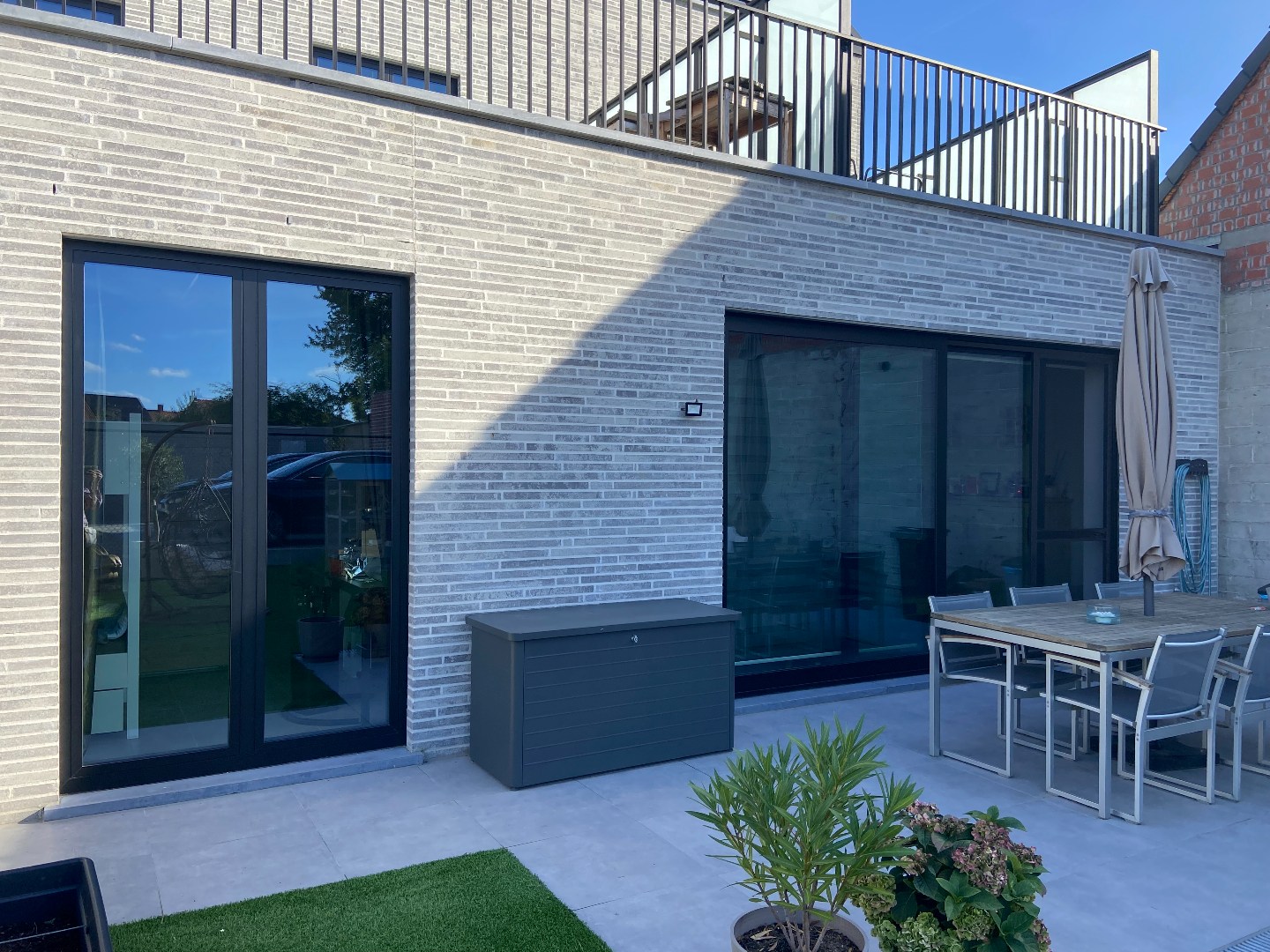Gelijkvloers appartement met 2 slaapkamers op toplocatie in Waregem! 