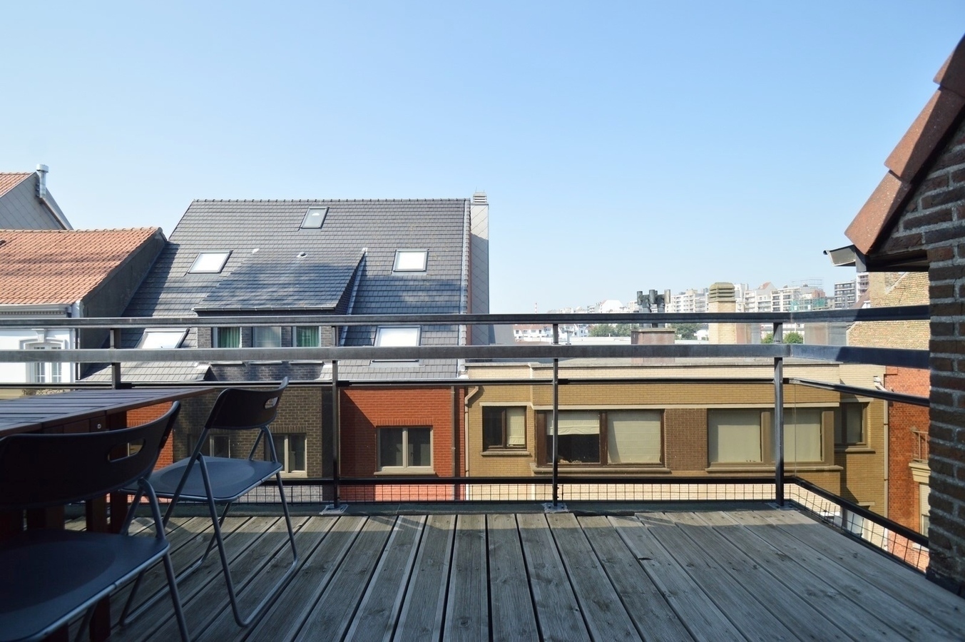 Magnifiek woonappartement met zonneterras, 3 ruime slpk en 2 badk - Heist 