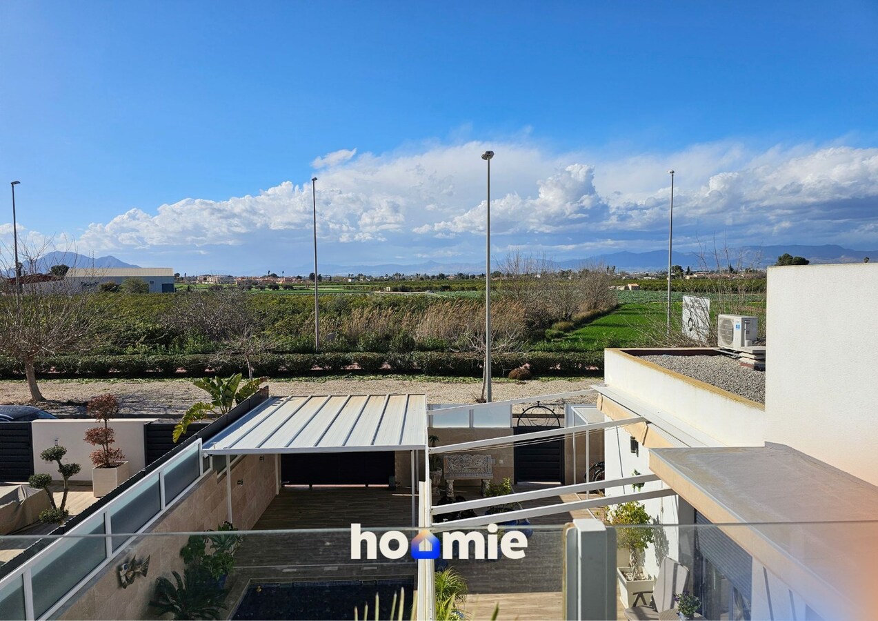 Woning te koop in Daya Nueva