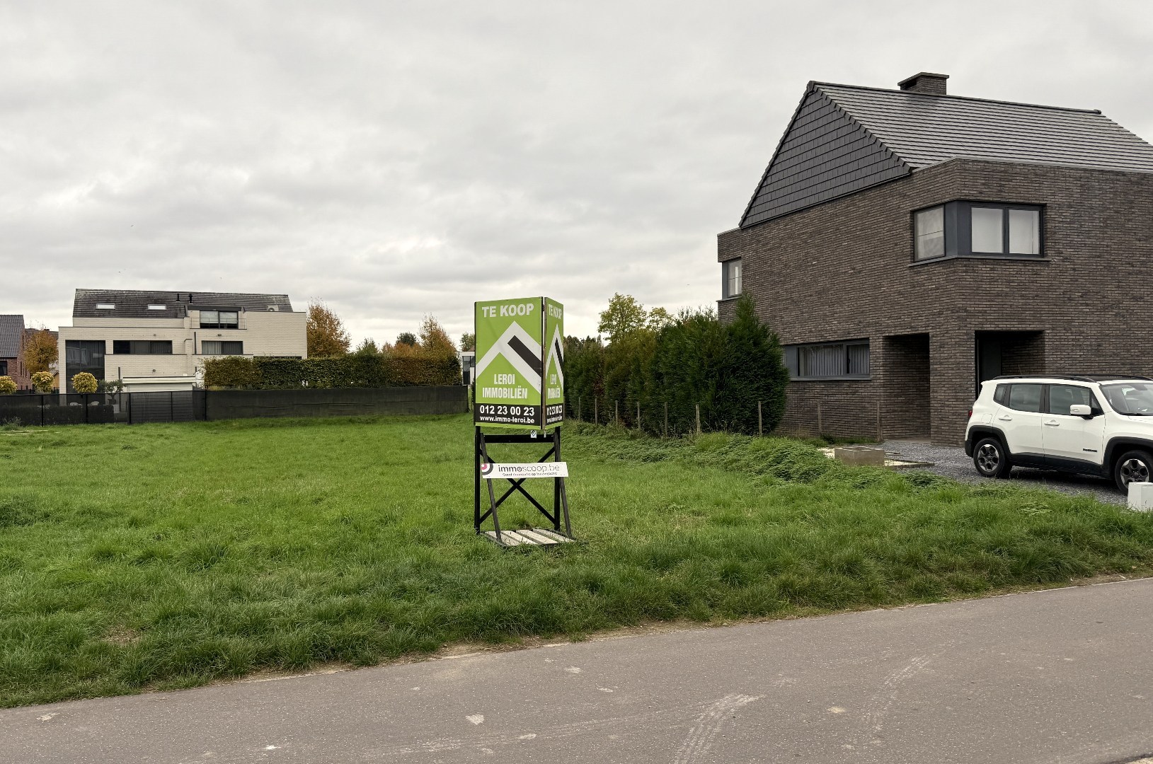 Zuidgericht bouwperceel in doodlopende straat nabij centrum Tongeren 