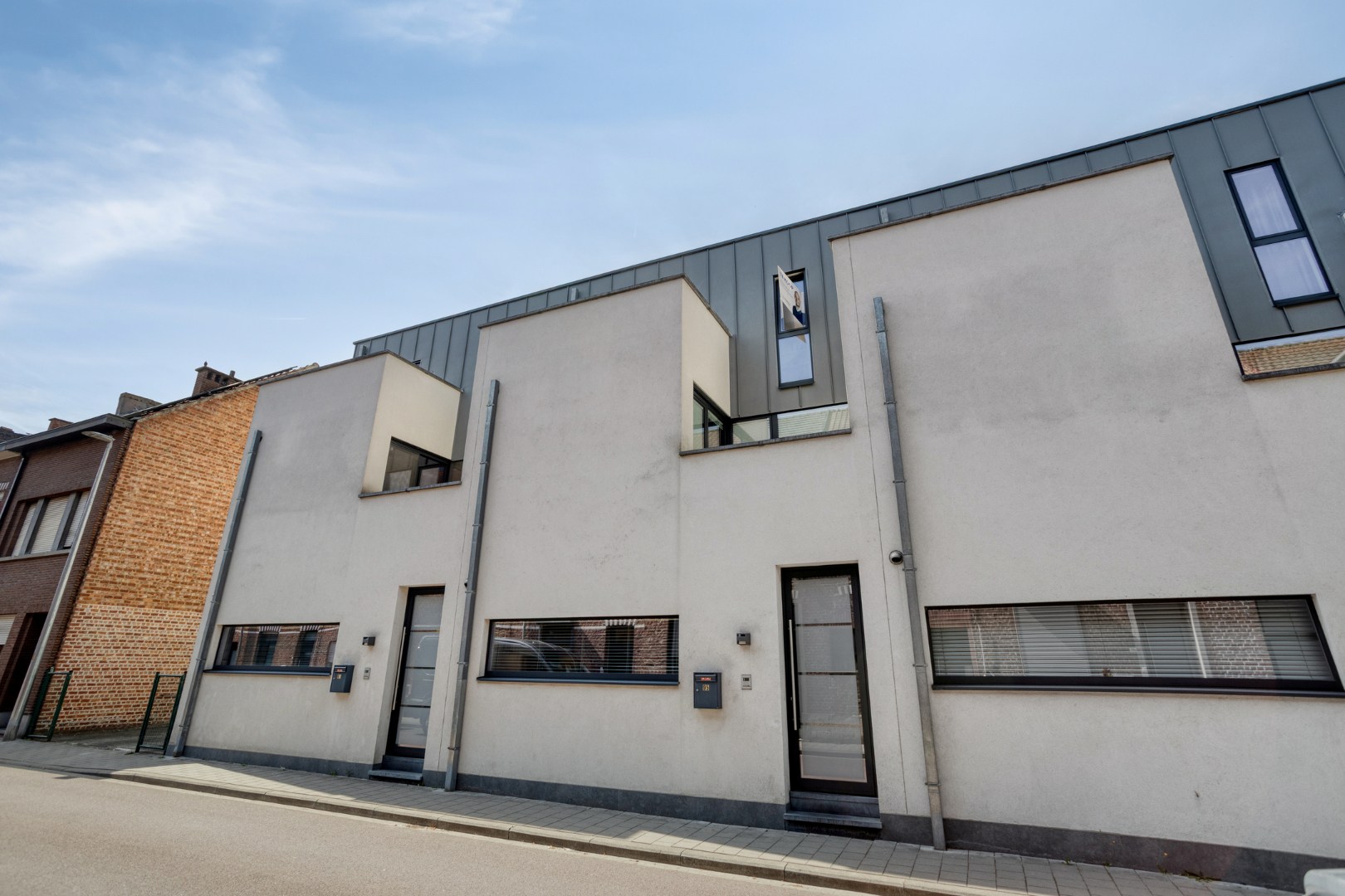 Instapklare woning met 4 slaapkamers, aangename leefruimte met staanplaats - EPC 89Kw/m² 