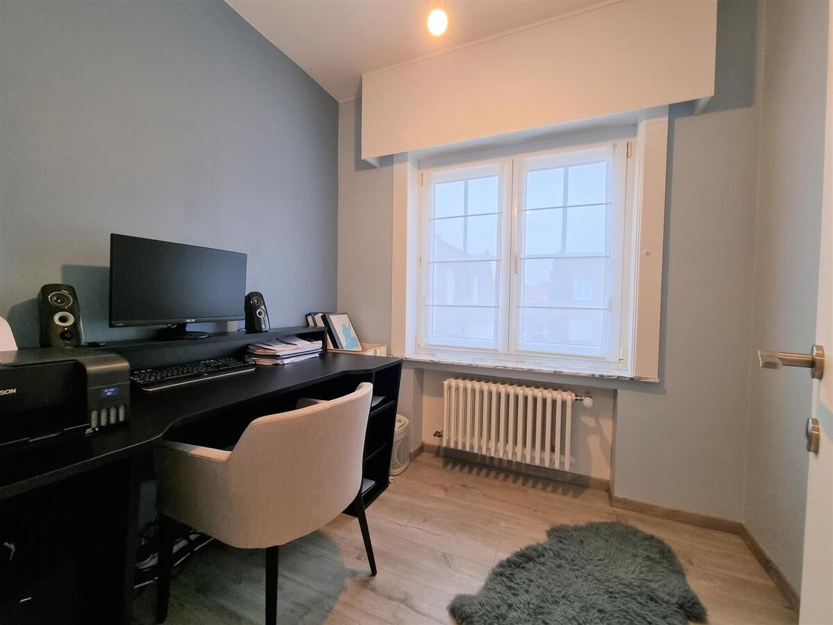 Centraal, doch rustig gelegen leuke bel-étagewoning - Heist 