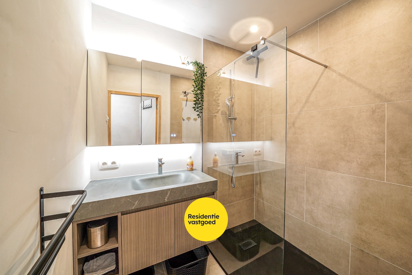 Modern energiezuinig 2-slaapkamerappartement te Bredene 