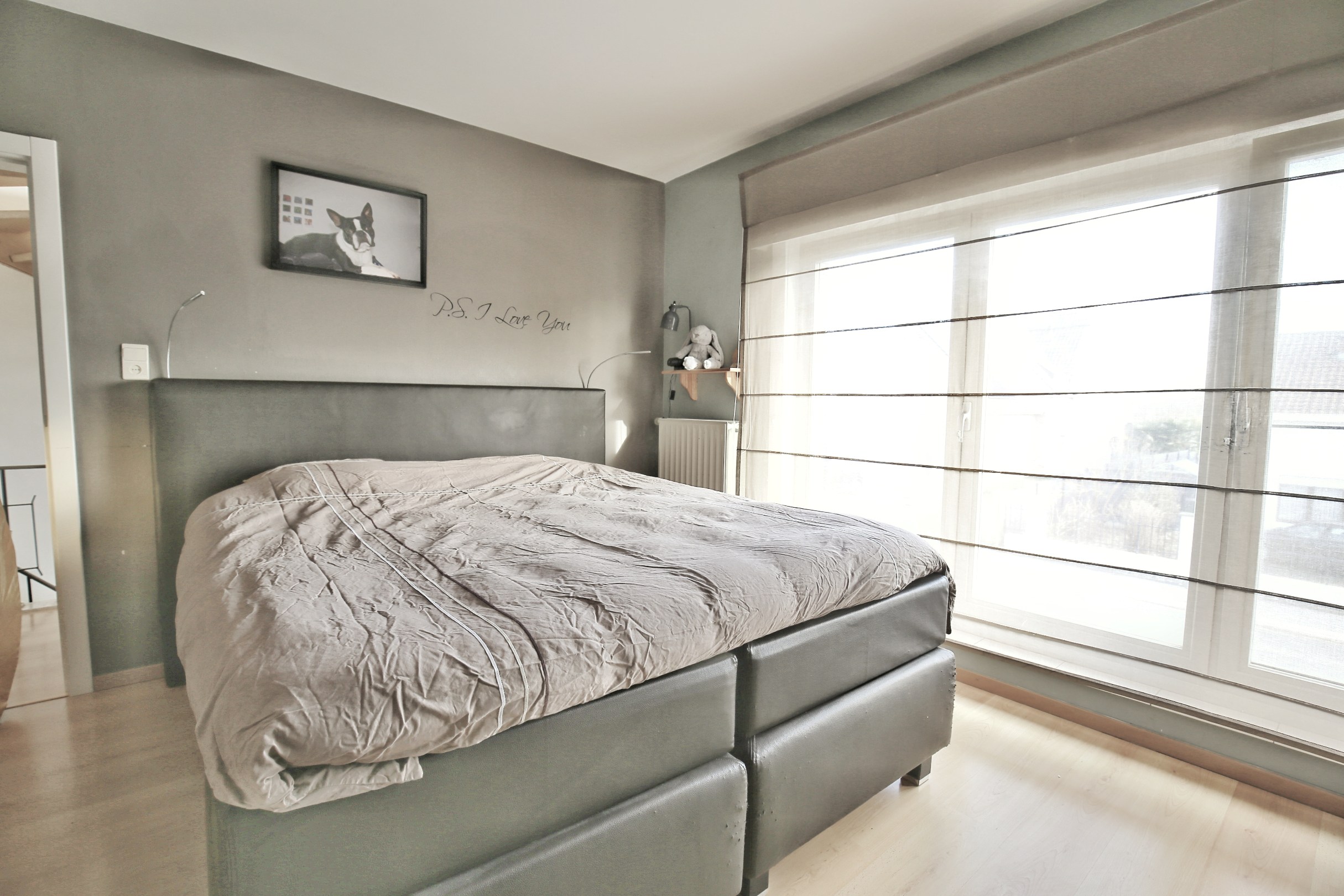 Instapklare woning met 4 slaapkamers 