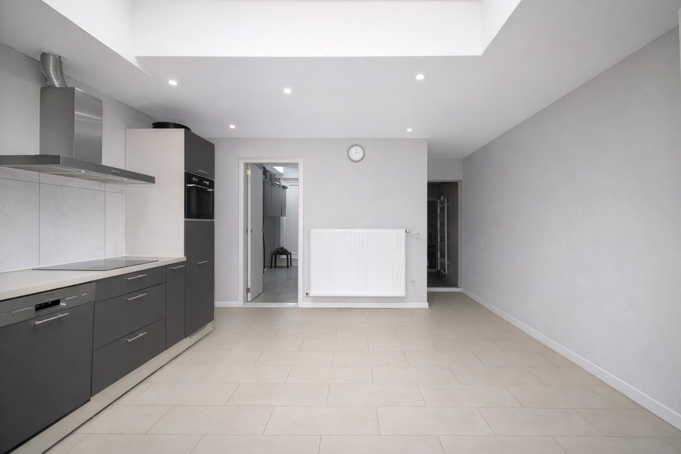 Te koop: Instapklare centraal gelegen gezinswoning met 4 slaapkamers én EPC B in hartje Sint-Niklaas! 