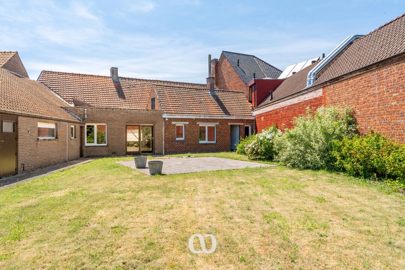 Woning met garage, weide en zonnige tuin in Melden 