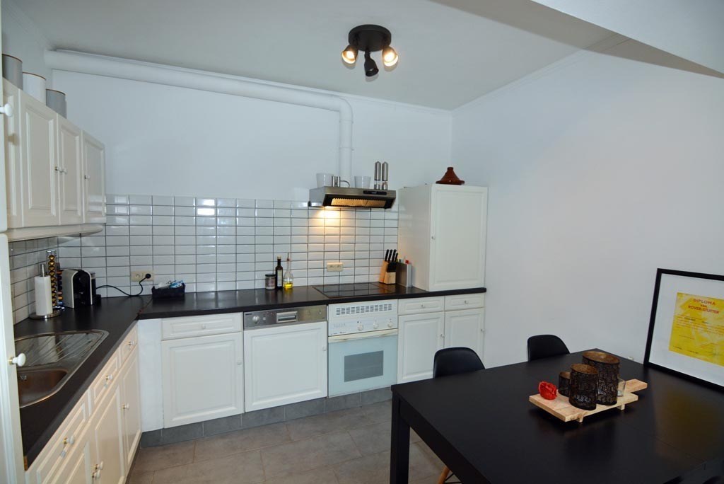 Knus appartement met 1 slpk en hobbyruimte in het centrum. 