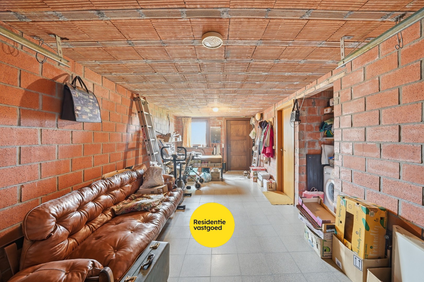 Open bebouwing met garage op 487 m² in Oudenburg 