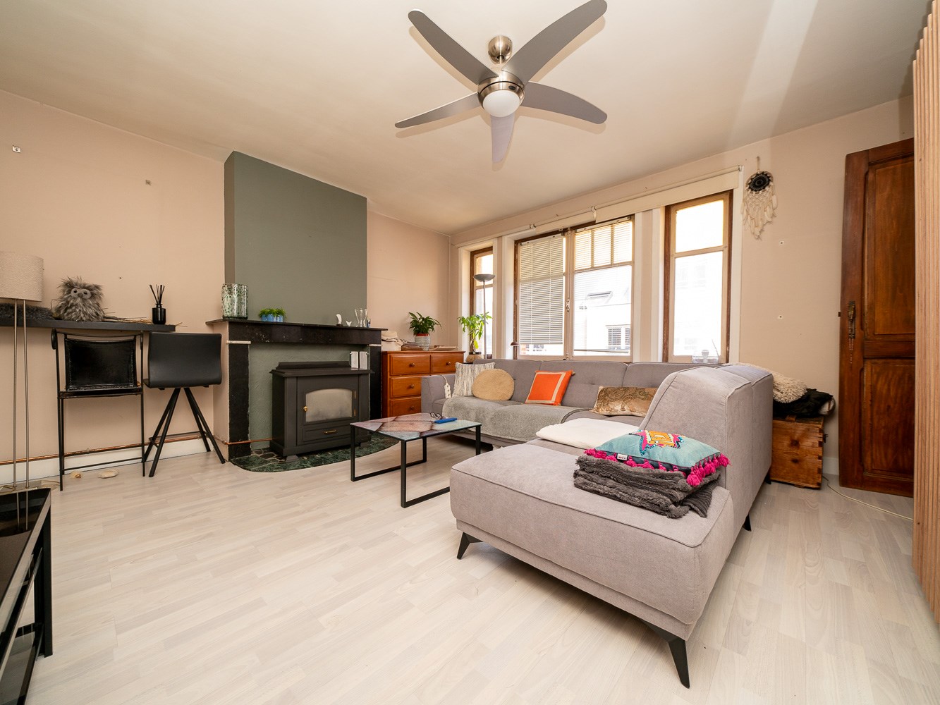 Opbrengstwoning met 4 units op zeer gunstige locatie 