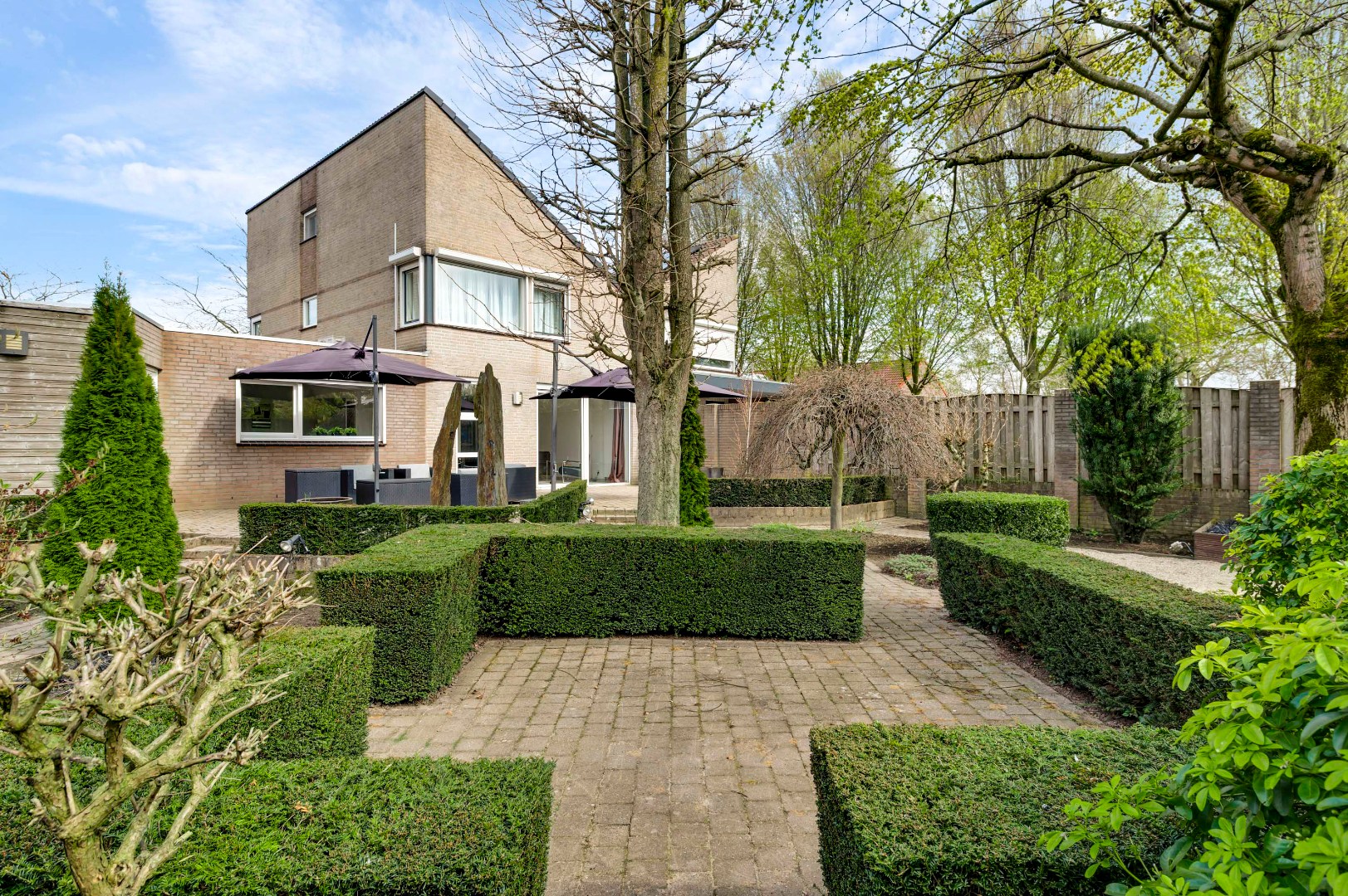 Eengezinswoning te koop in Weert