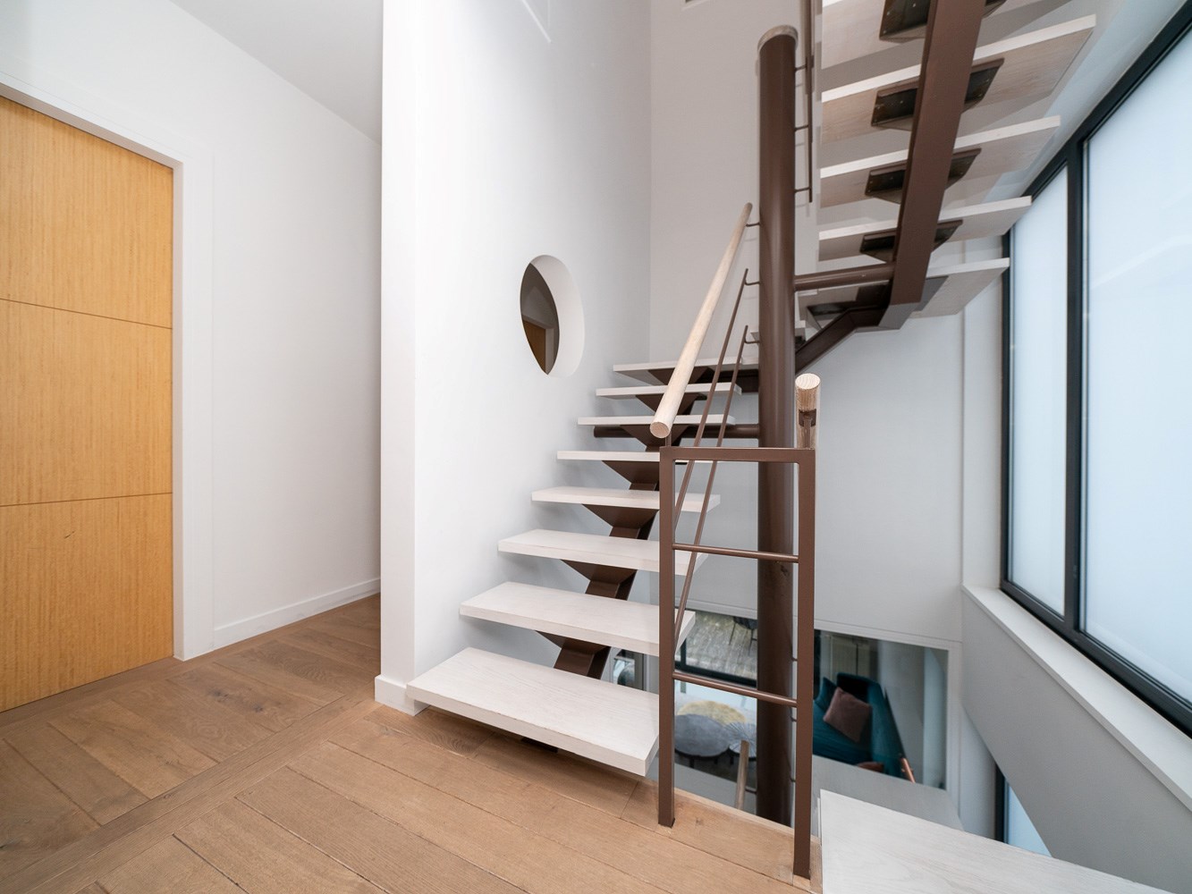 Gemeubelde woning in het centrum van Dilbeek 