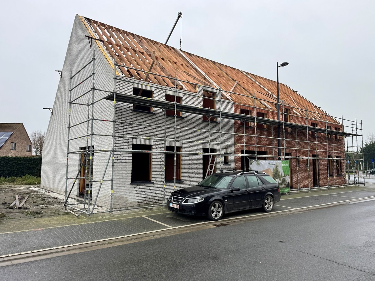 Nieuwbouwwoning met 3 slaapkamers en tuin te Koekelare 