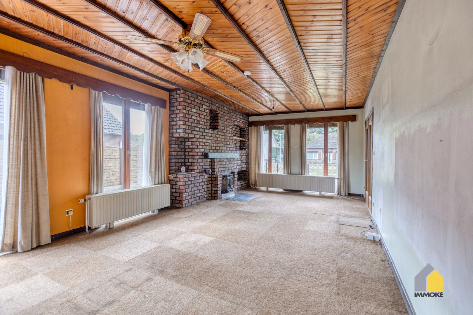 Op te frissen woning met 3 slpk op perceel van 5a 67ca. 