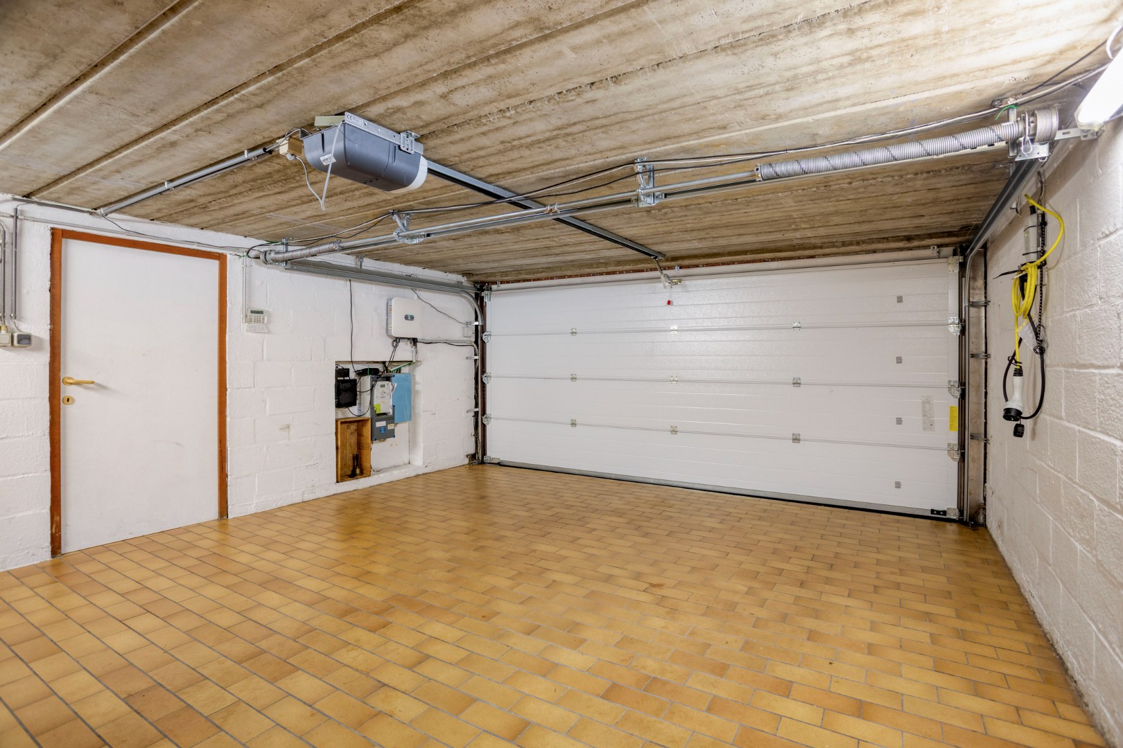 Garage met sectionaalpoort