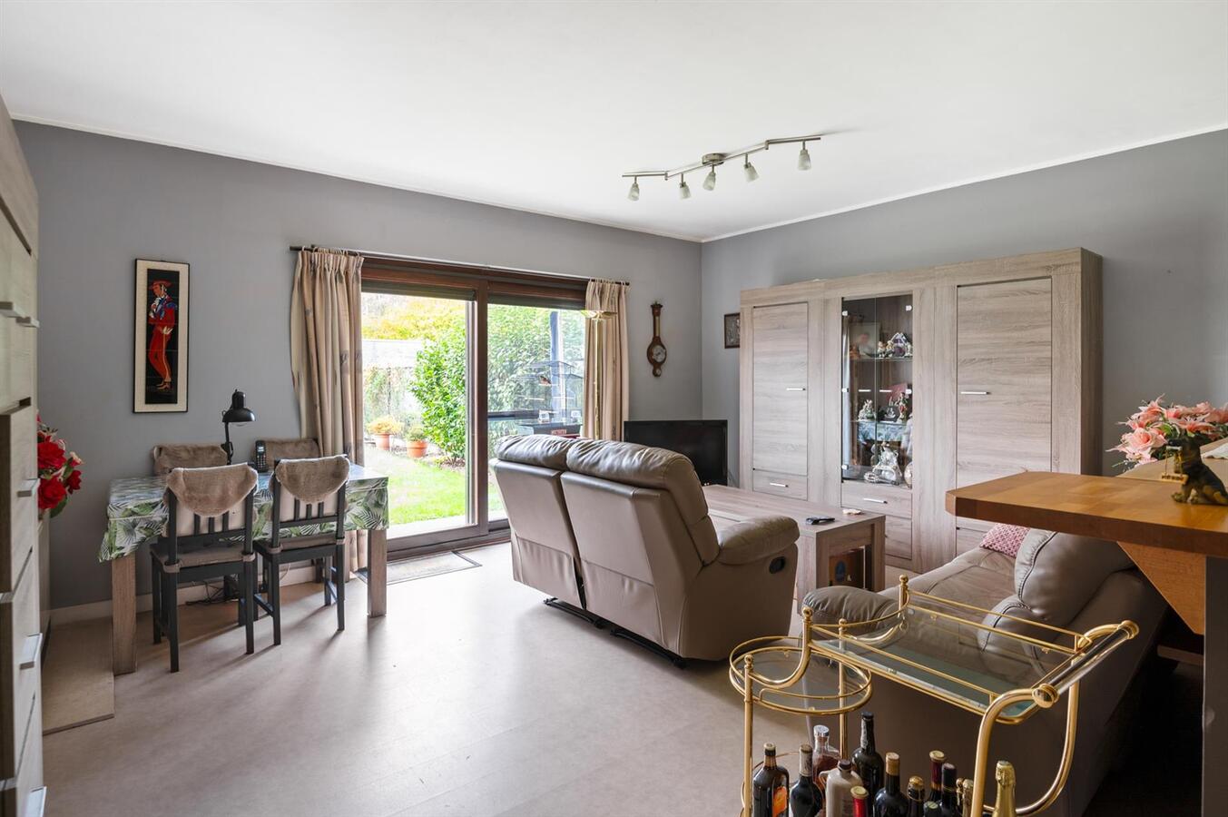 Gelijkvloers appartement met ruime tuin te Boom! 