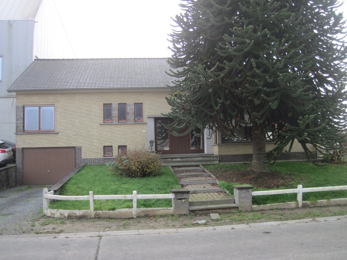 Goed gelegen woning met tuin. 