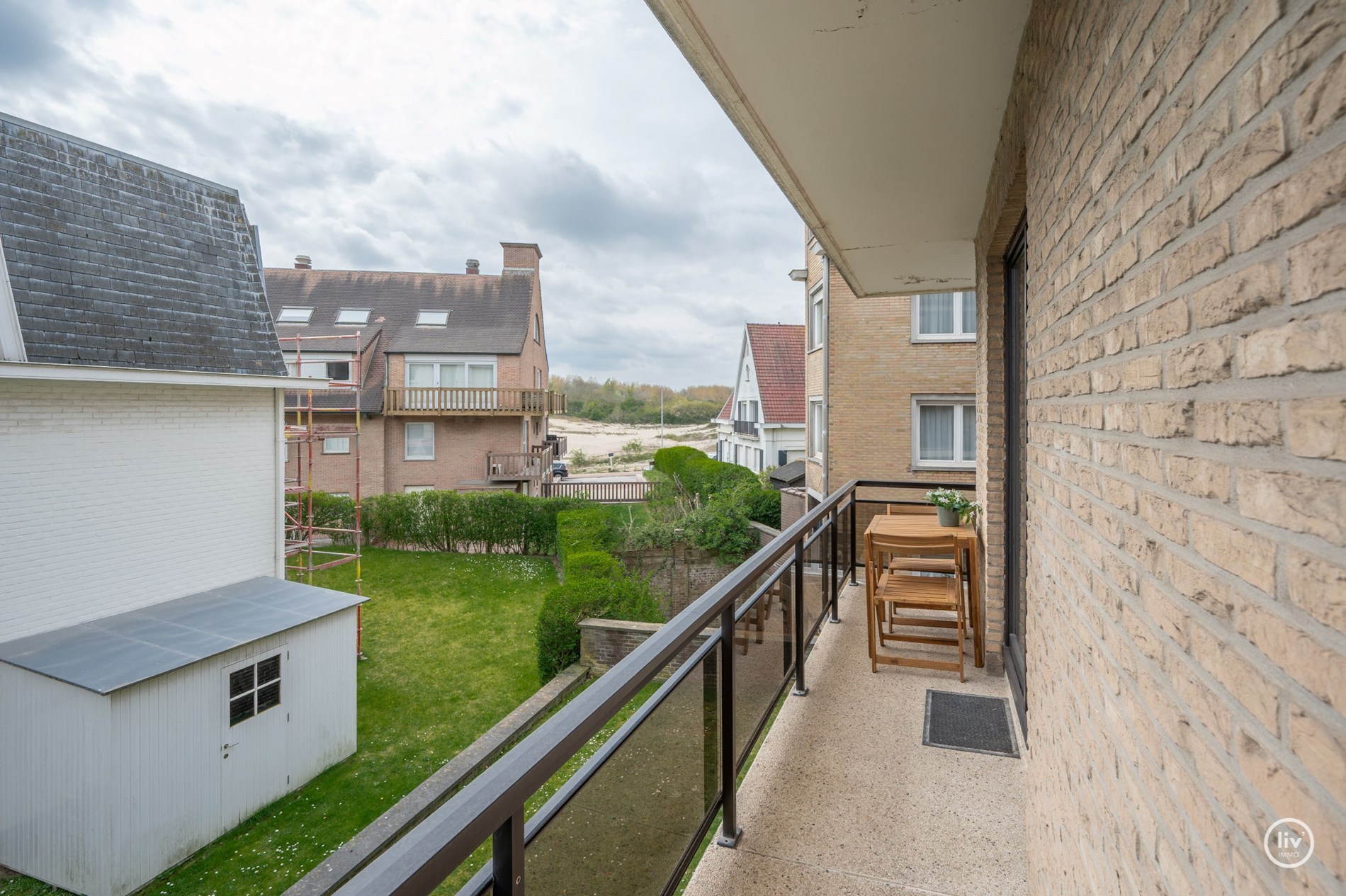 Appartement élégamment rénové avec 3 chambres dans un emplacement de premier choix à Duinbergen - à seulement 100 mètres de la digue! 
