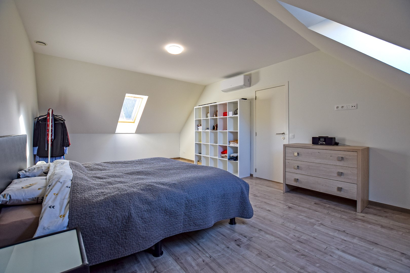 Goed gelegen opbrengsteigendom met een bruikbare vloeroppervlakte van 220m² 