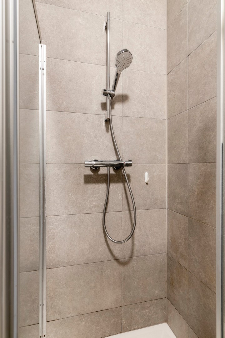 Instapklaar en energiezuinig appartement met 2 slpk. nabij Geel-Centrum 