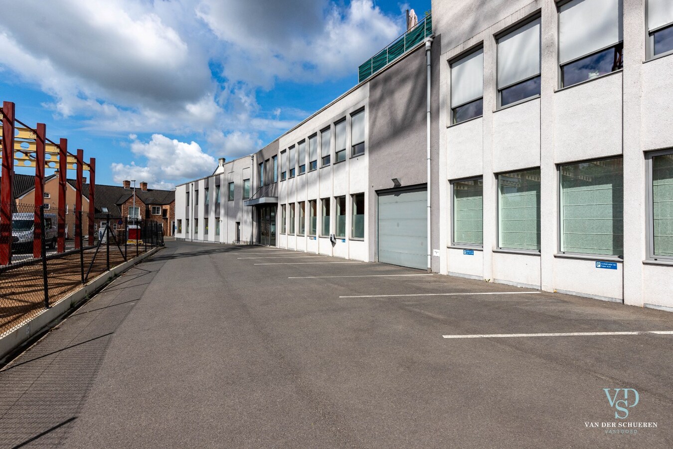 Ruim en rustig wonen in eigentijdse loft. 