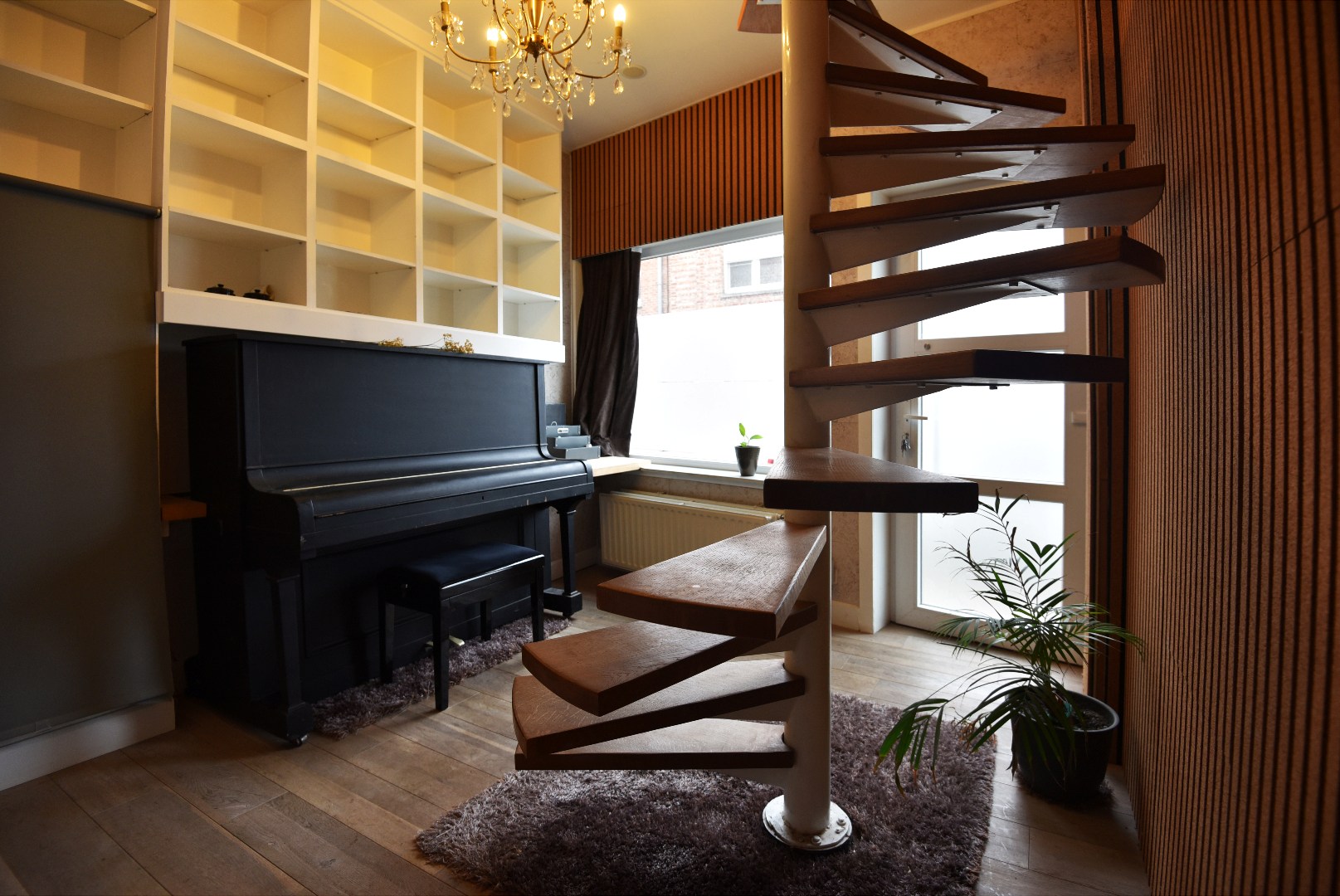 Rijwoning met zonnige tuin nabij centrum Maldegem. 