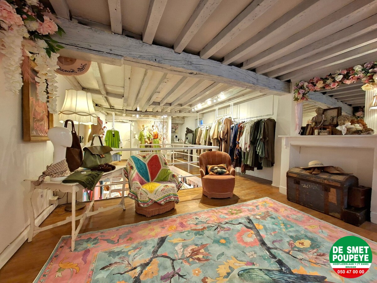 Commercieel gelegen handelshuis 