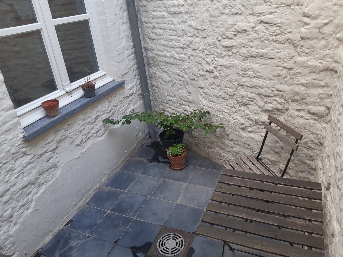 Authentiek wonen in de schaduw van Sint-Baafs. 