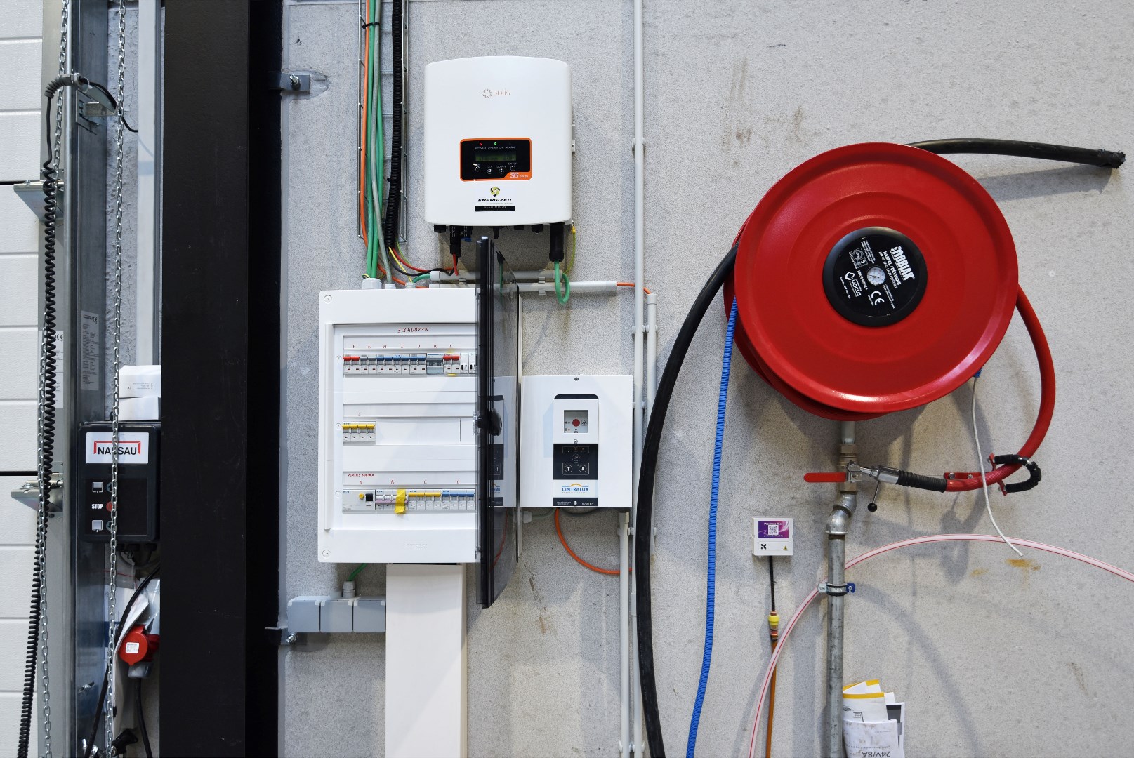 Goed gelegen nieuwbouw KMO-unit te Eeklo 