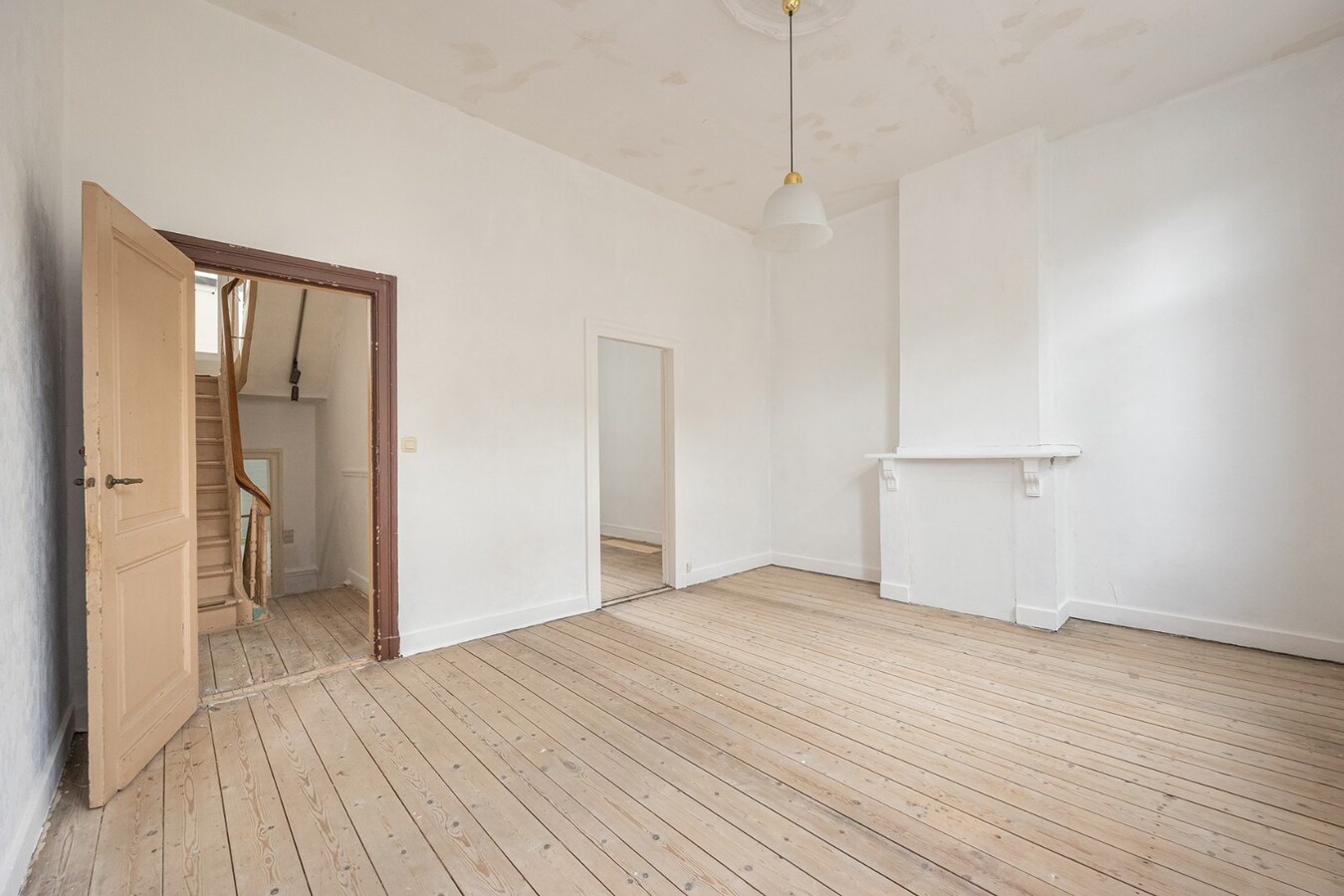 Charmante burgerwoning met stadskoer te Oud-Berchem! 
