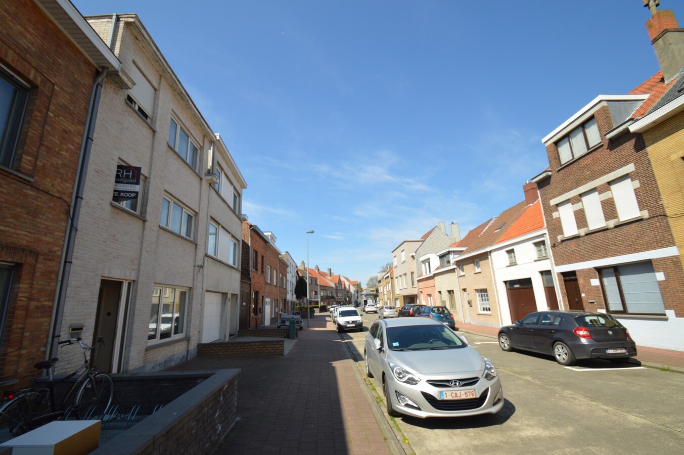 Zeer ruime woning met tuin - Heist 