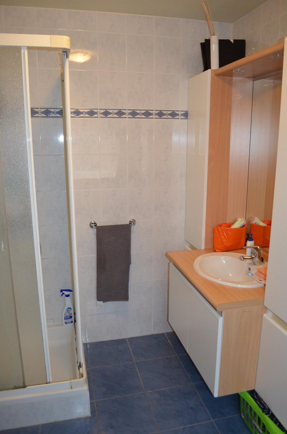 Duplex appartement met 2 slpks en terras te Adegem 