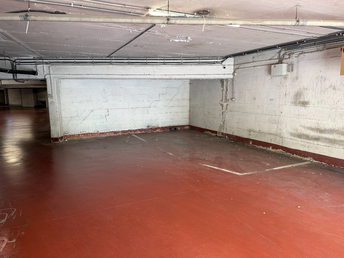 Te koop parkeerplaats - Leuven