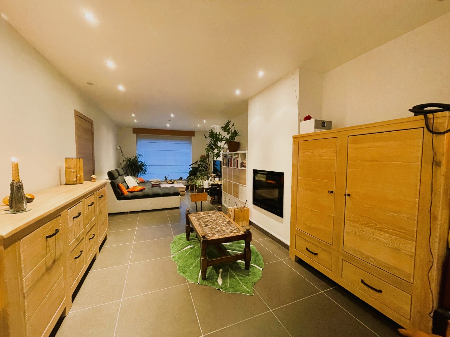 Gezellige rijwoning met 3 slaapkamers en uitweg 