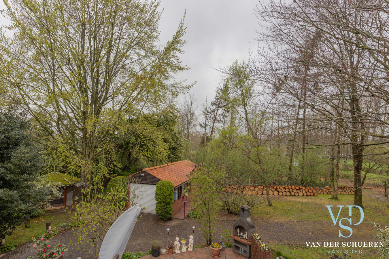 Exceptioneel gelegen eigendom in Makkegem. 