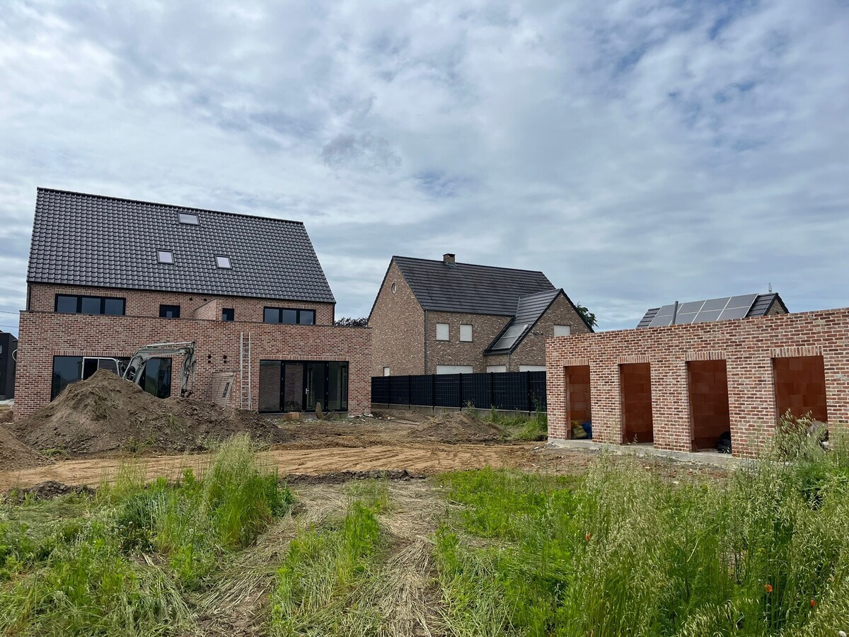 Afgewerkt nieuwbouw app. (3 slpks.) in Residentie Martinus 
