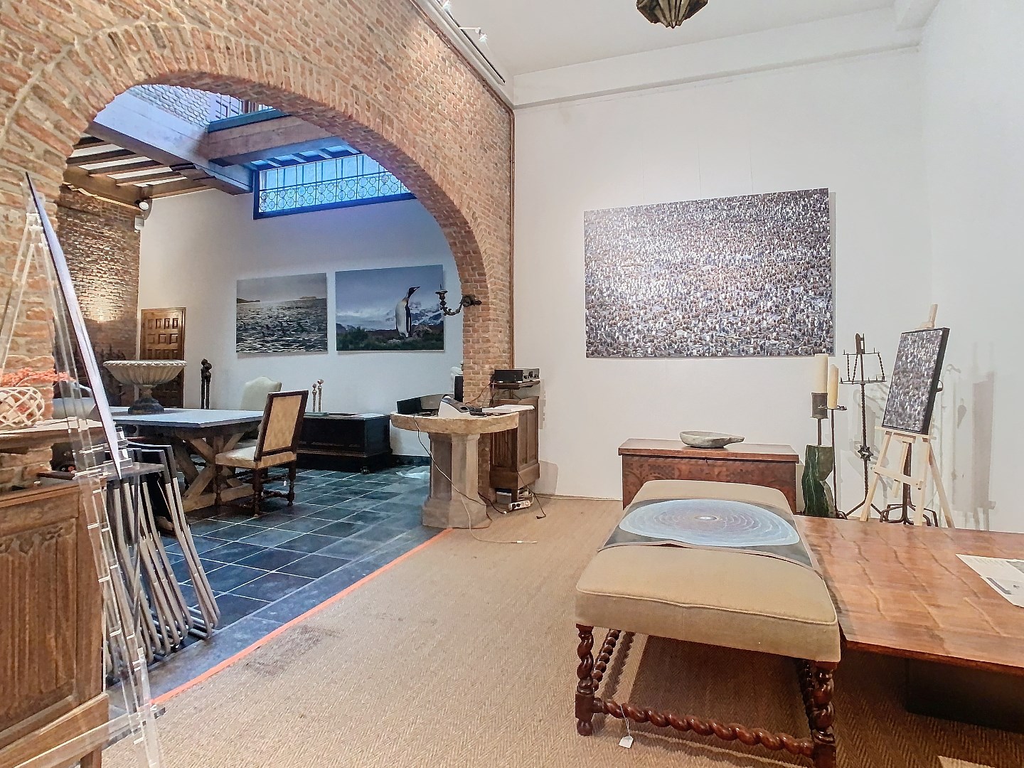 Handelsruimte 100m² in Hartje Antwerpen op steenworp van de Kathedraal. 