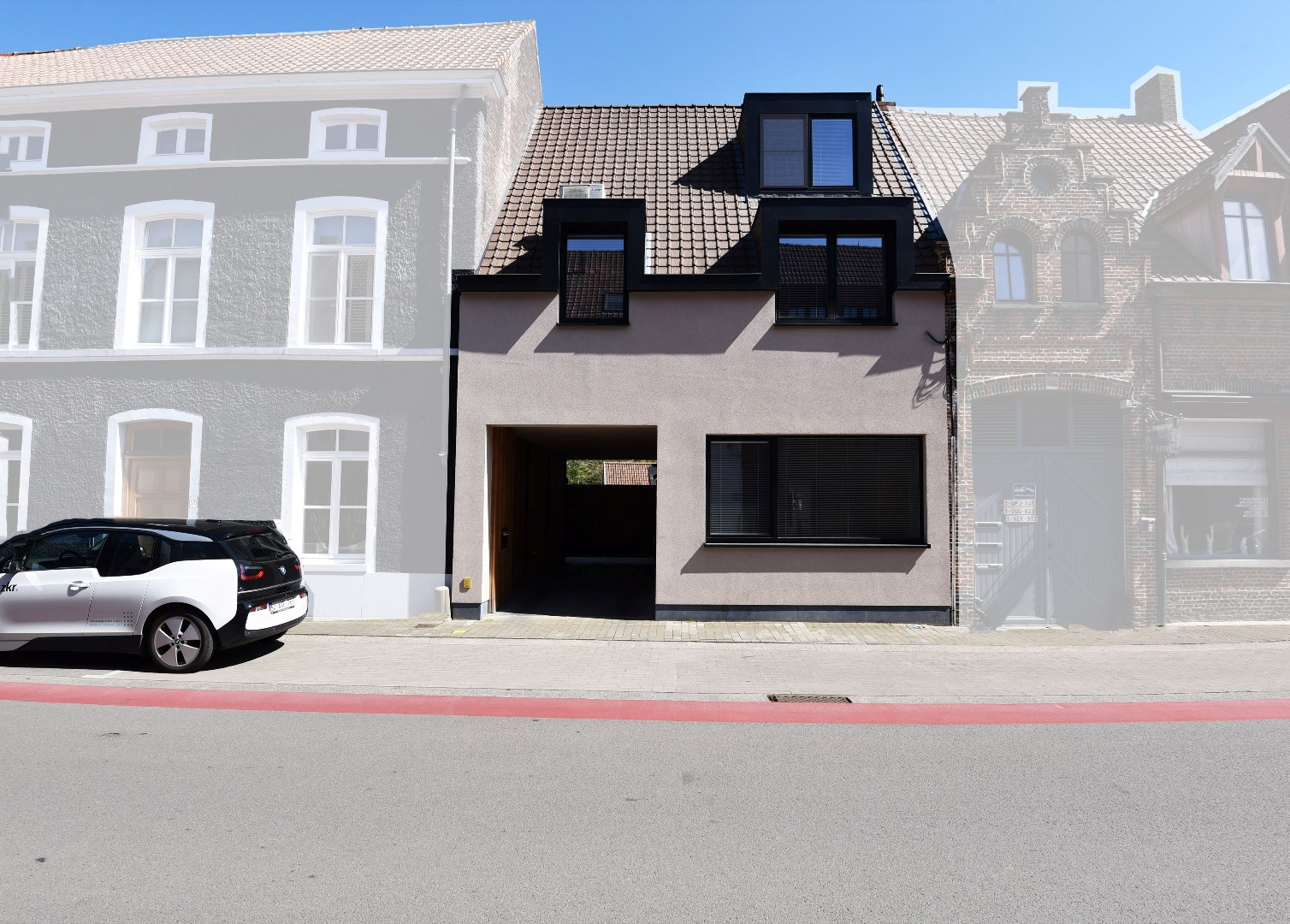 Gelijkvloers 1 slpk app. met terras en garage te centrum Maldegem 