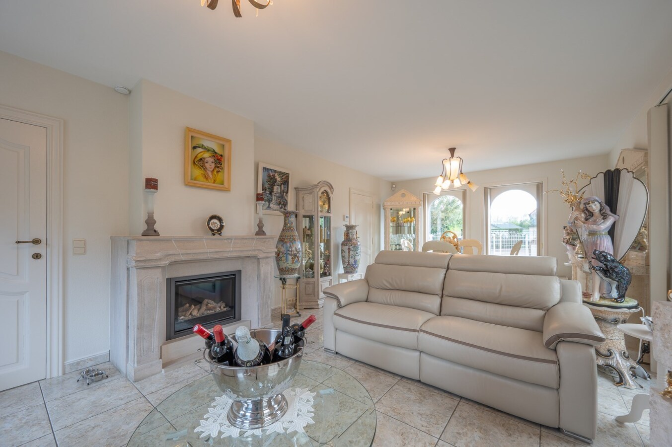 Klassevolle villa in residentiële villawijk te Knokke-Heist 