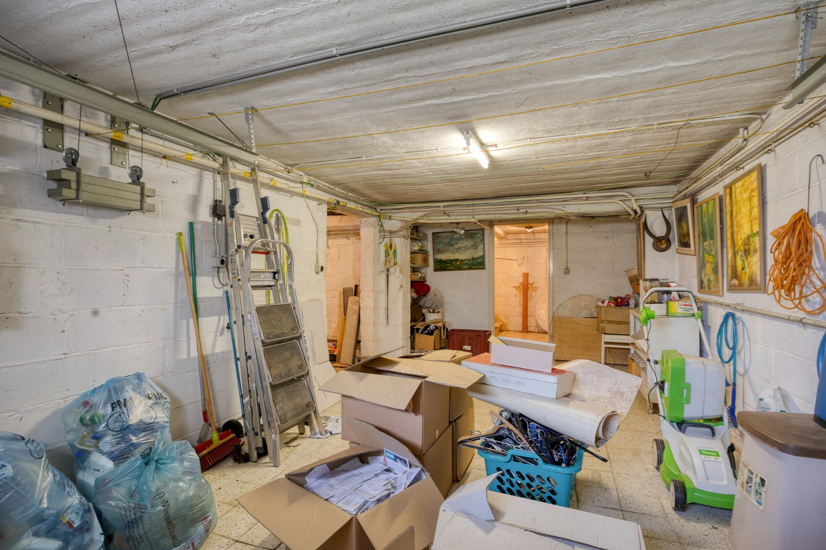 WONING 3 kamers en garage 1640 SINT-GENESIUS-RODE 