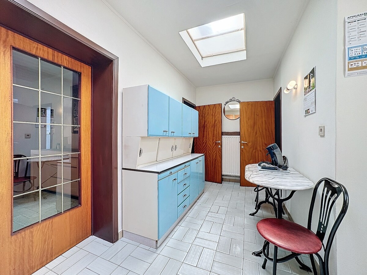 Centraal gelegen, instapklare woning met tuin te Lembeek 